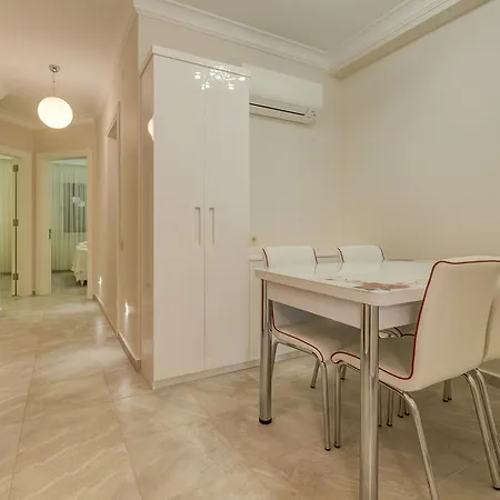 Paris Vendégház Çeşme